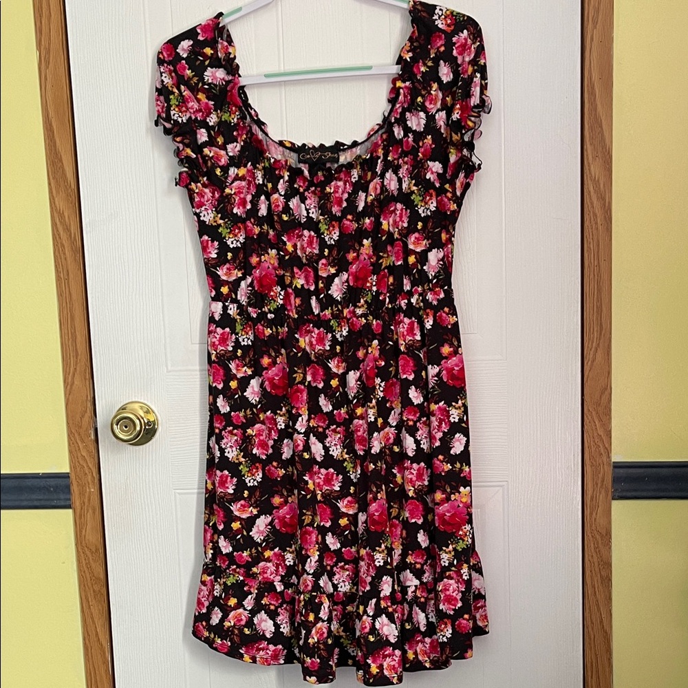 Floral Black and Pink Women's Dress